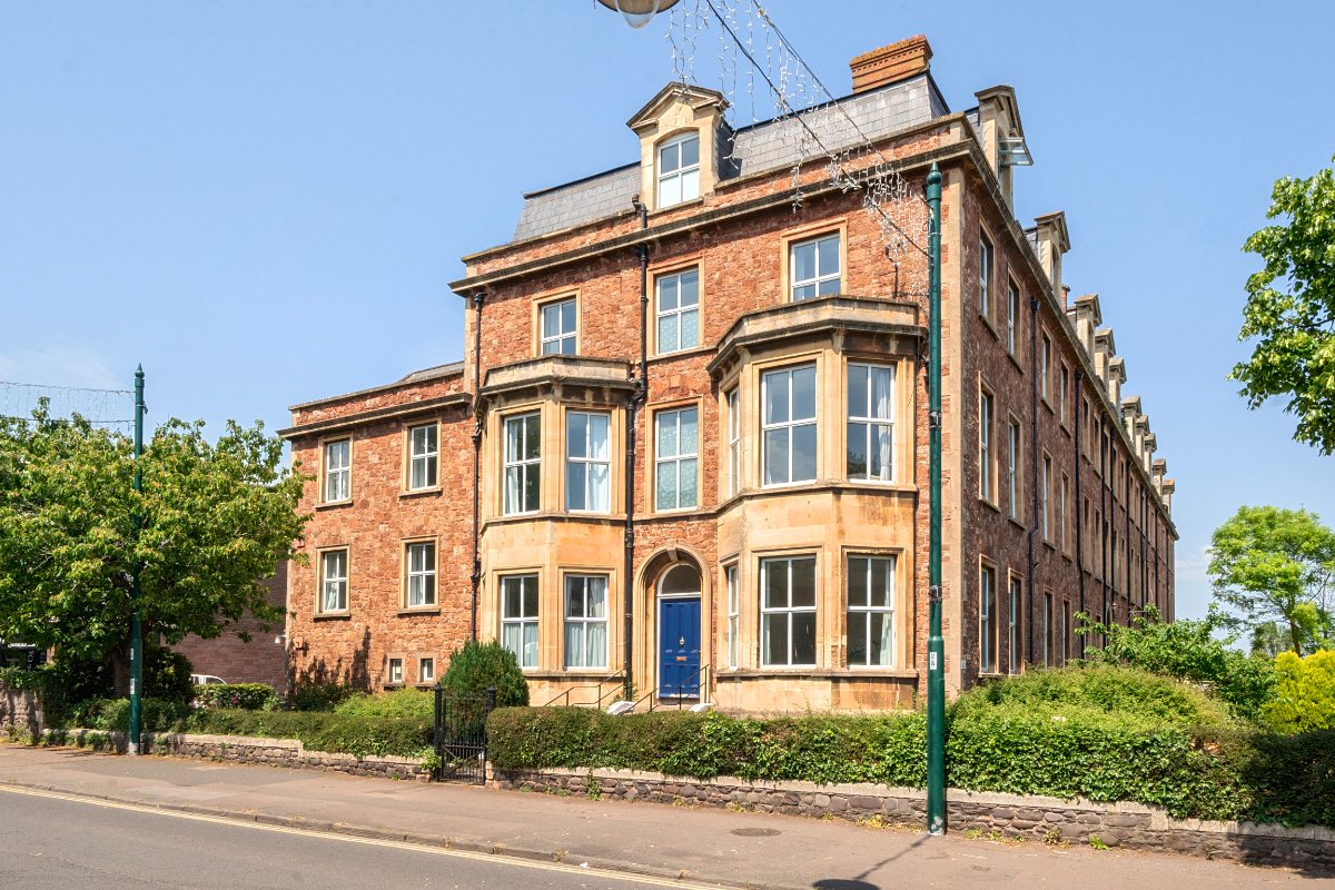 14 bedroom Flat, 1 The Esplanade, Minehead, TA24 - Sold STC, Image 1
