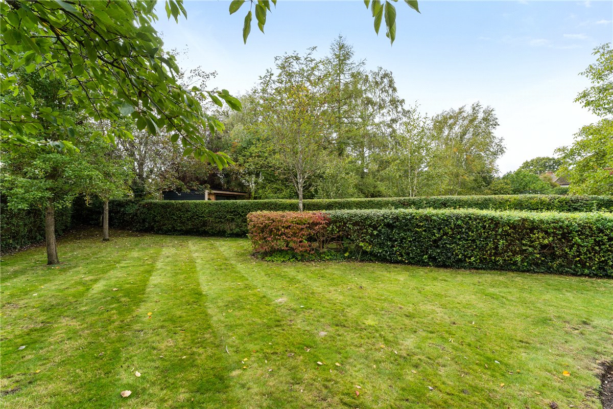 2 bedroom Flat, Queen Ediths Way, Cambridge, CB1 - Sold, Image 10