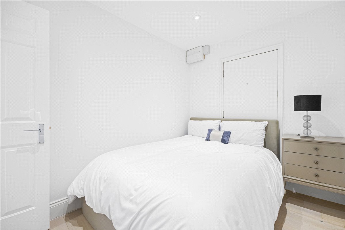 1 bedroom Flat, Manson Place, South Kensington, SW7 - Available, Image 3