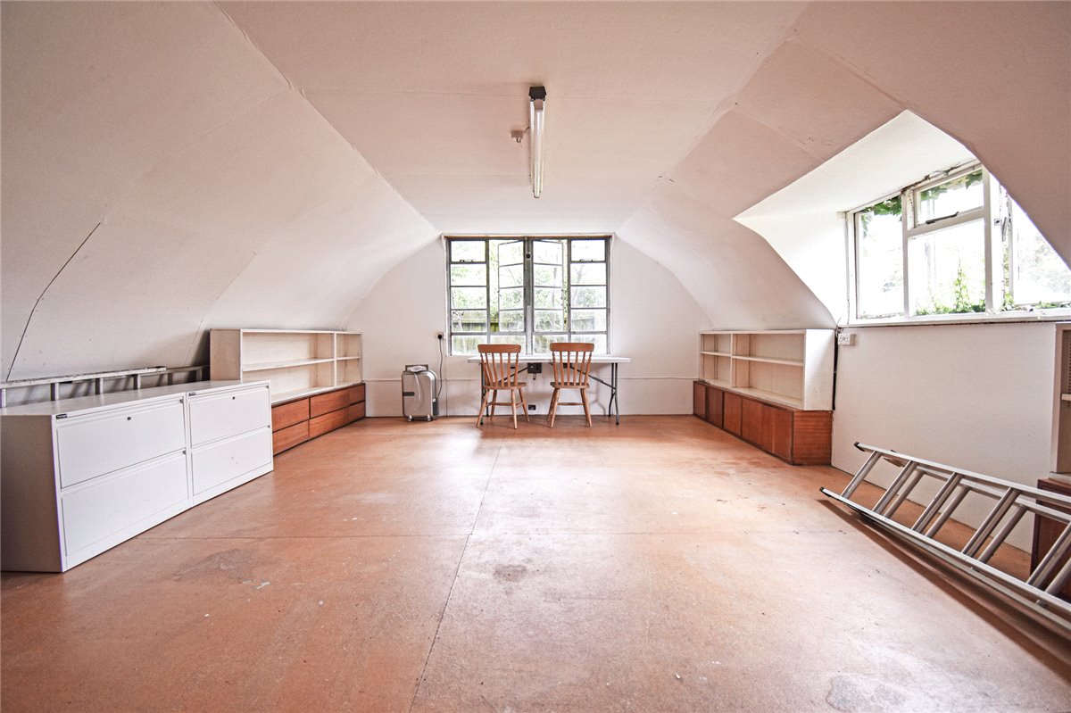 3 bedroom House, Bulstrode Gardens, Cambridge, CB3 - , Image 9