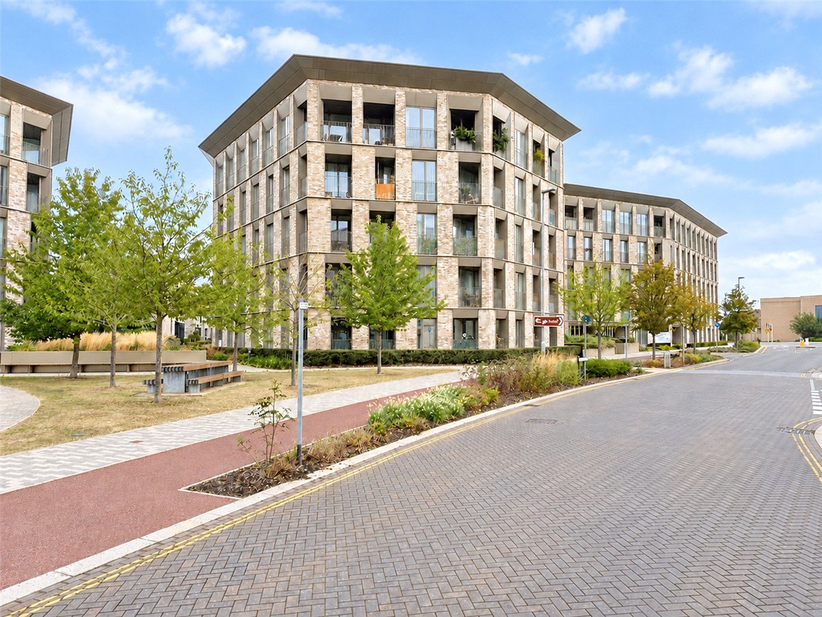 2 bedroom Flat, Rudduck Way, Cambridge, CB3 - Available