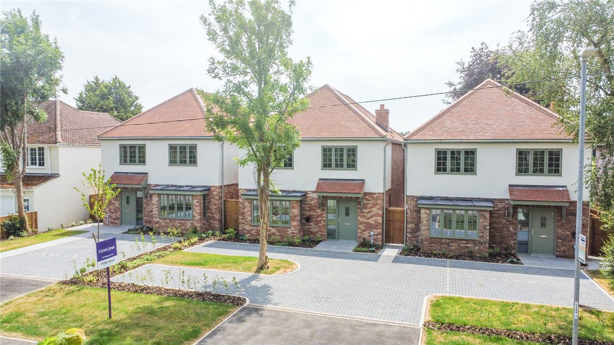 4 bedroom House, Hauxton Road, Little Shelford, CB22 - Sold