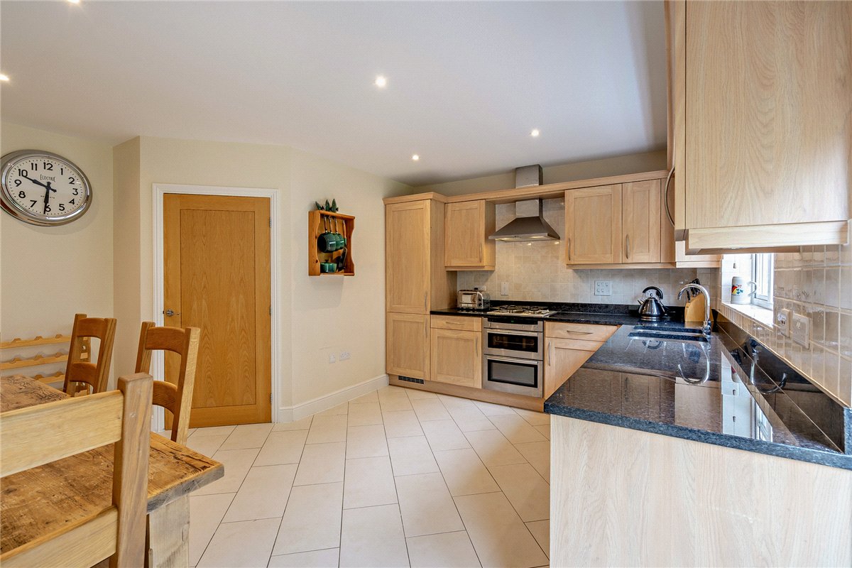 4 bedroom House, Hermitage Green, Hermitage, RG18 - Available, Image 11