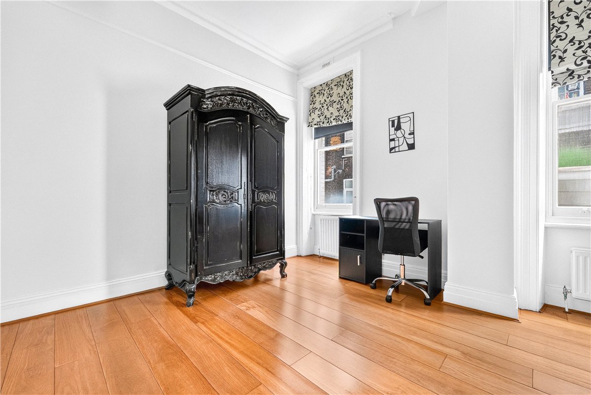 3 bedroom Flat, Cabbell Street, London, NW1 - Available, Image 12