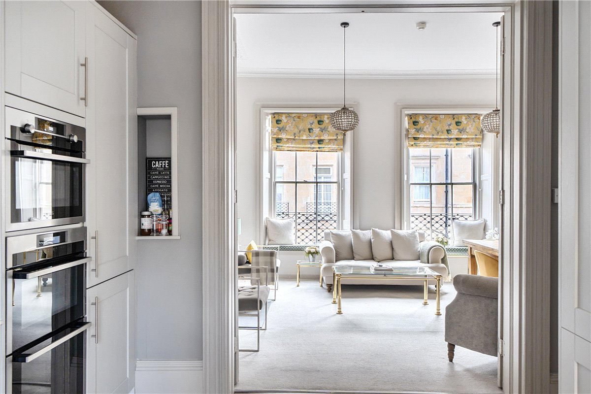 3 bedroom Maisonette, Pierrepont Street, Bath, BA1 - Available, Image 4