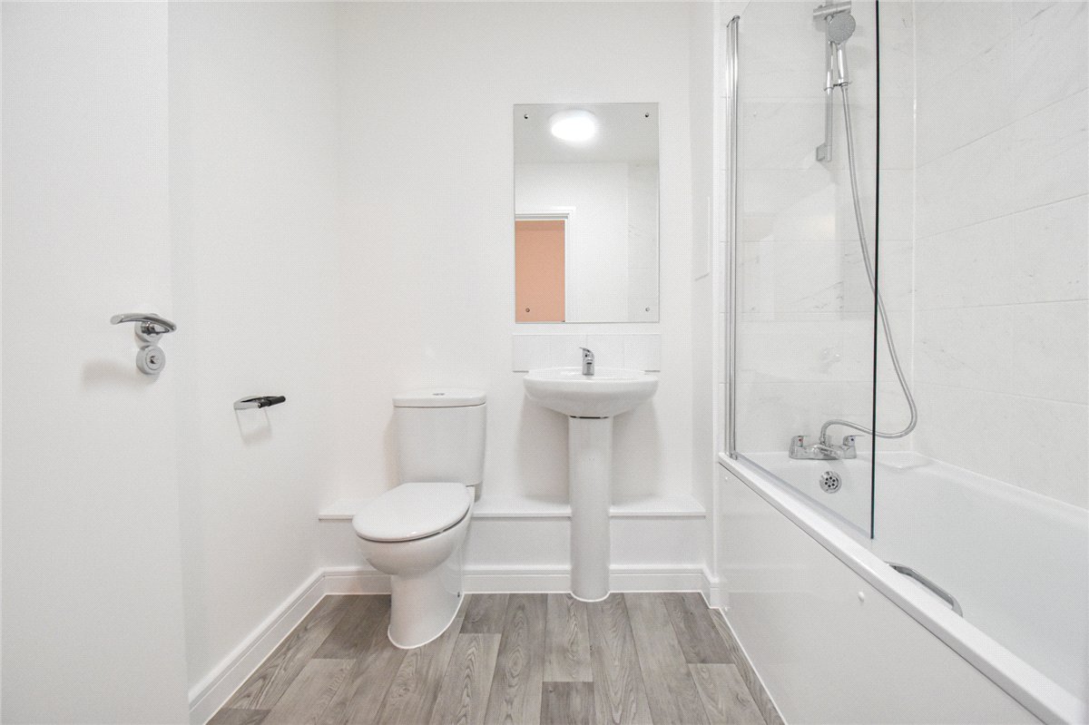 2 bedroom House, Gardner Drive, Bishop Stortford, CM23 - Let Agreed, Image 7