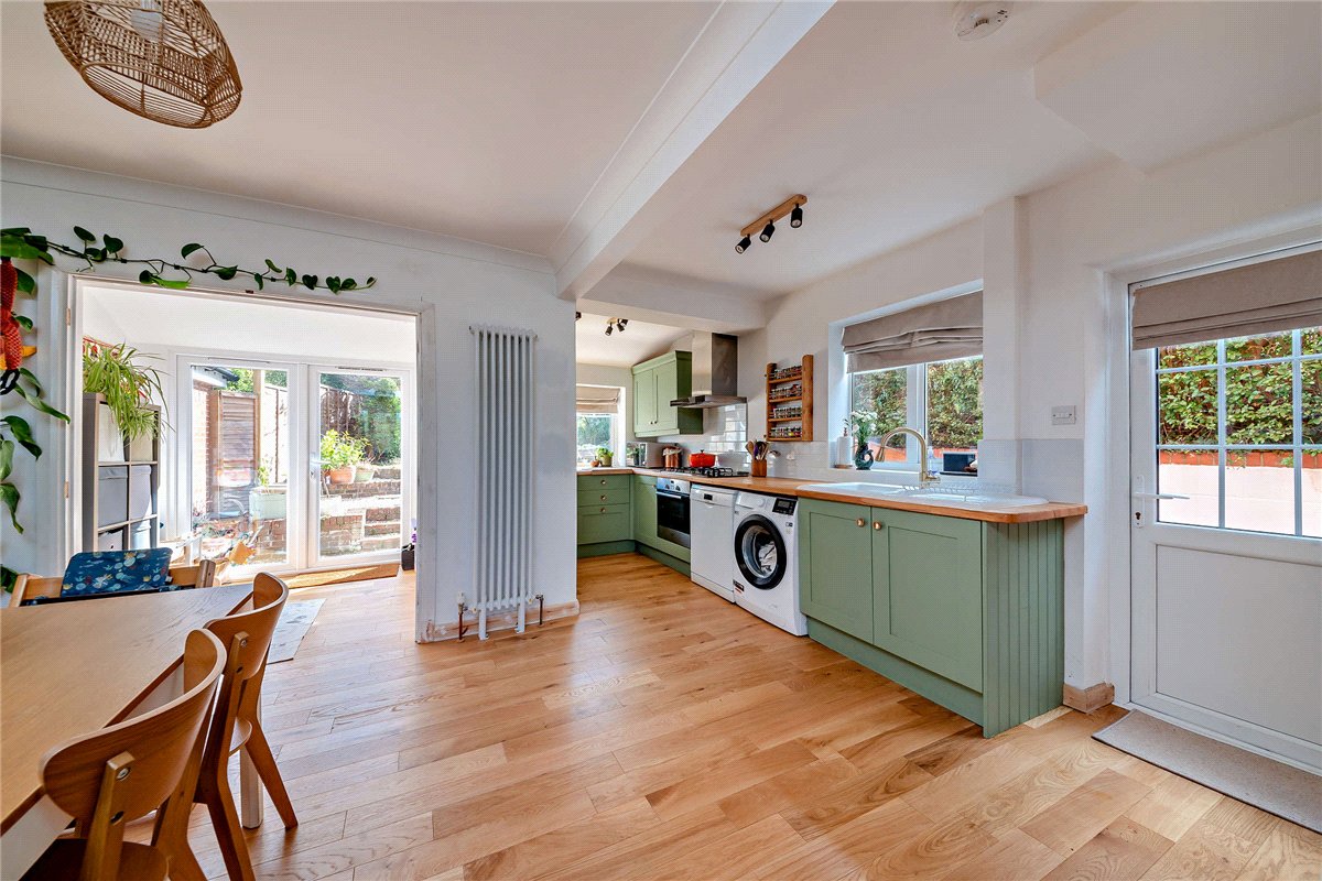 2 bedroom House, Pear Tree Lane, Newbury, RG14 - Sold STC, Image 9