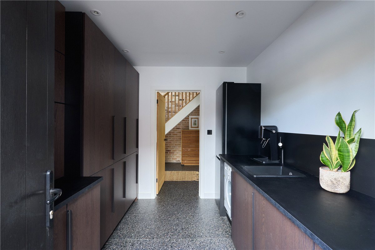 5 bedroom House, Impington Lane, Impington, CB24 - Available, Image 13