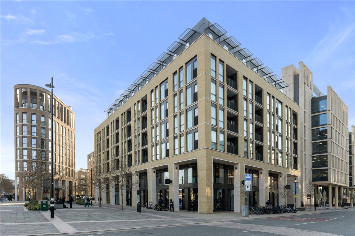 2 bedroom Flat, Station Square, Cambridge, CB1 - Sold