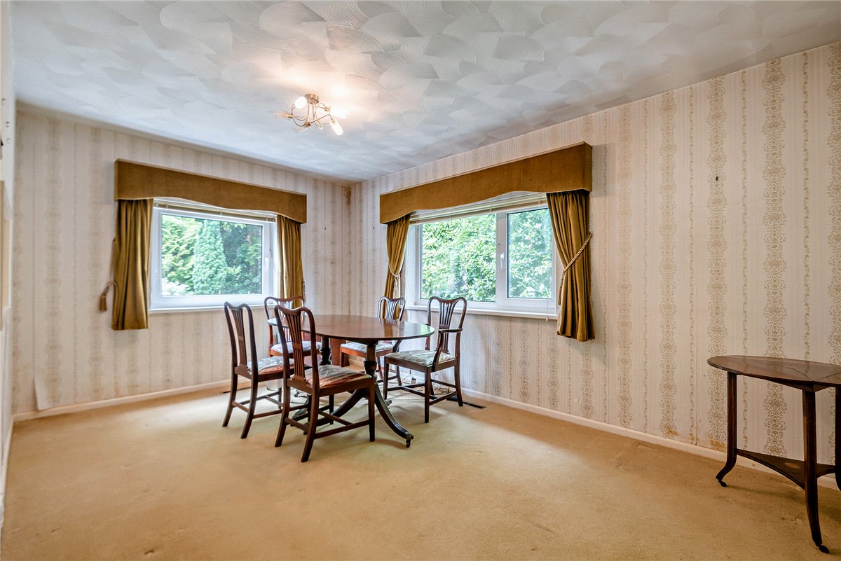 3 bedroom Bungalow, Stockbridge Road, Winchester, SO22 - Available, Image 4