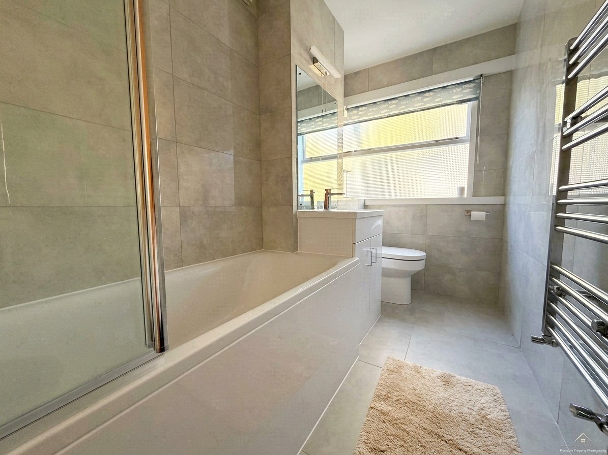 2 bedroom Flat, Parkleys, Richmond, TW10 - Available, Image 1