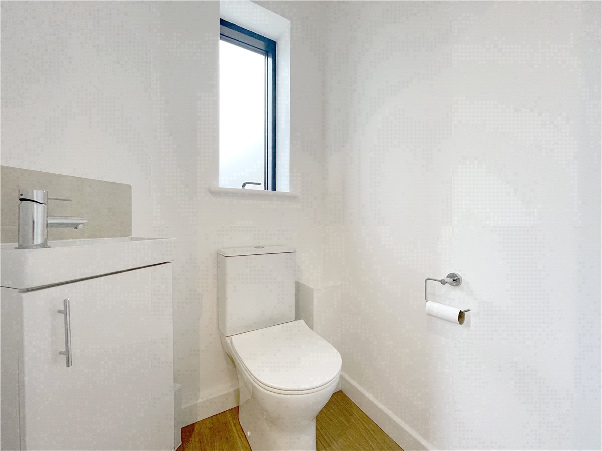 2 bedroom House, North Street, Cambridge, CB4 - , Image 6