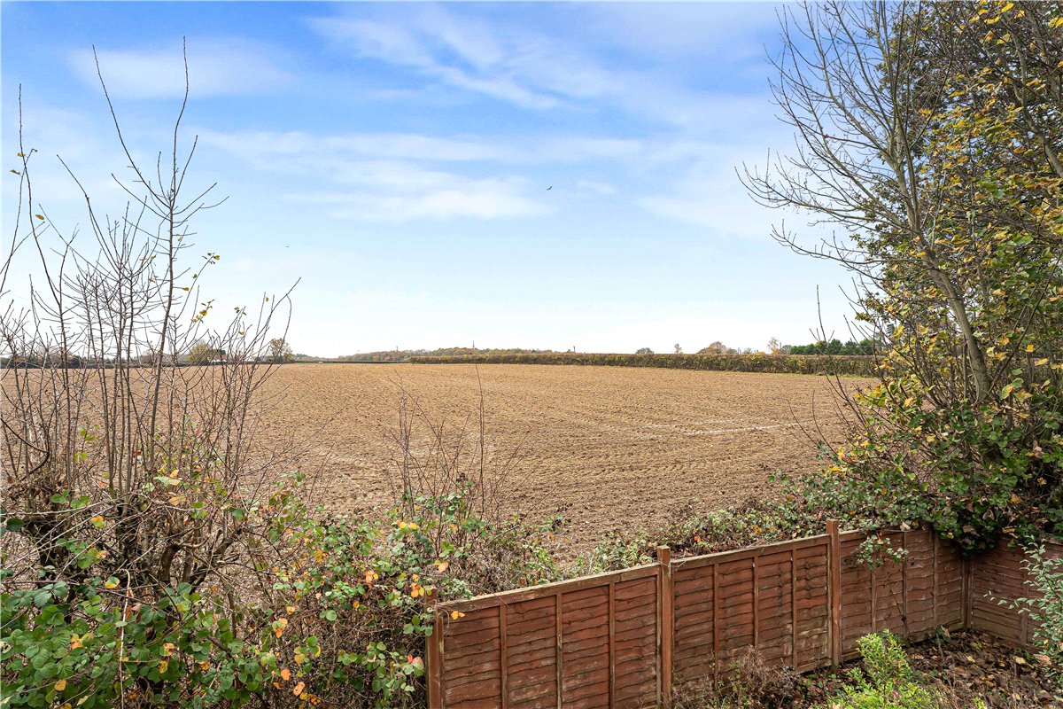 4 bedroom House, Frith Hill, South Heath, HP16 - Let Agreed, Image 7