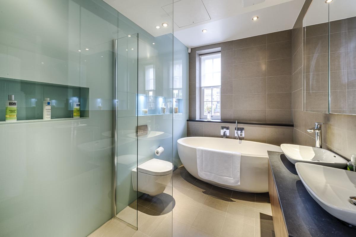5 bedroom House, Devonshire Mews North, London, W1G - Sold, Image 3