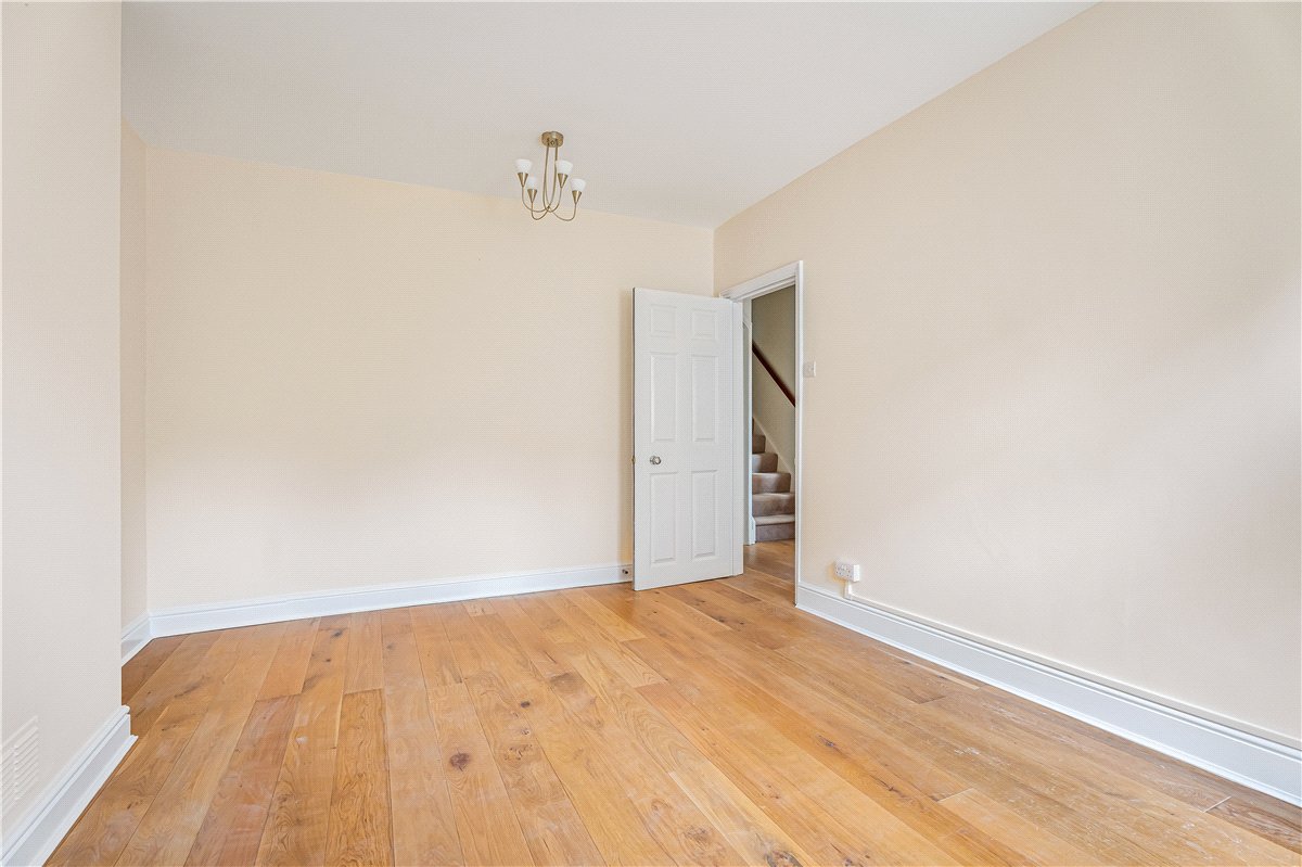 2 bedroom Flat, Walton Crescent, Oxford, OX1 - Let Agreed, Image 5