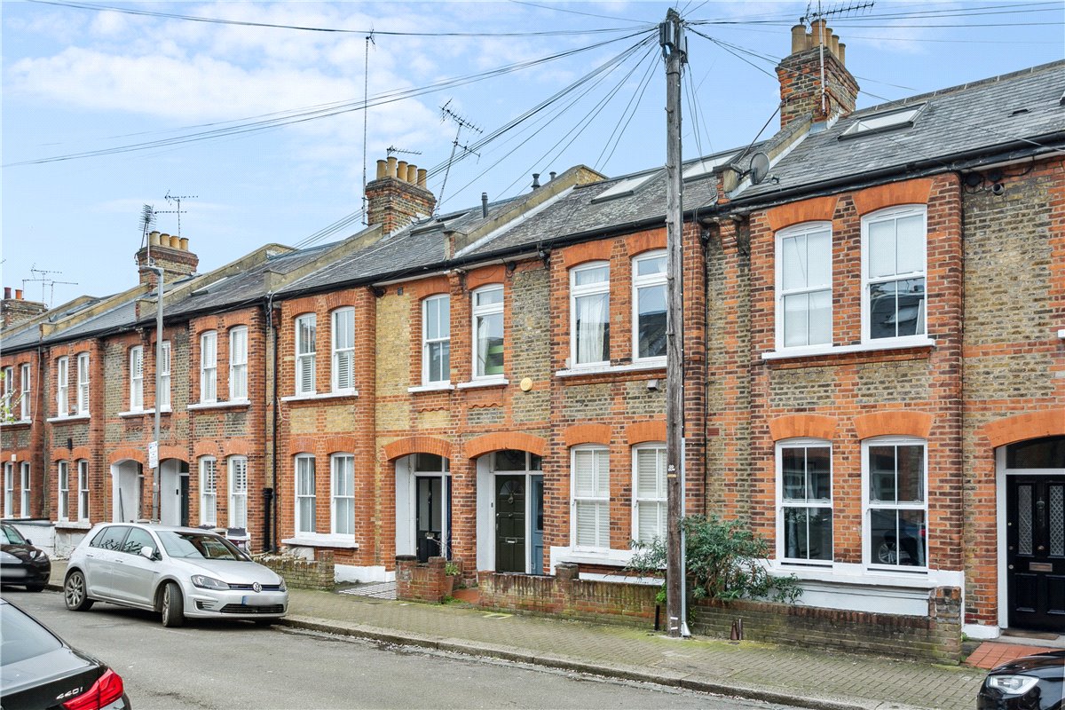 2 bedroom Maisonette, Ingelow Road, London, SW8 - Sold, Image 3