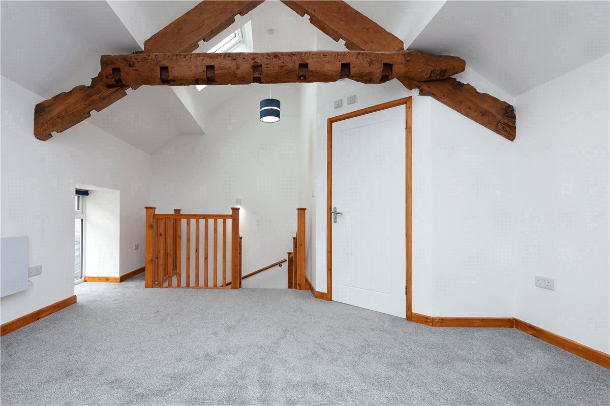 1 bedroom Maisonette, High Street, Witney, OX28 - , Image 9
