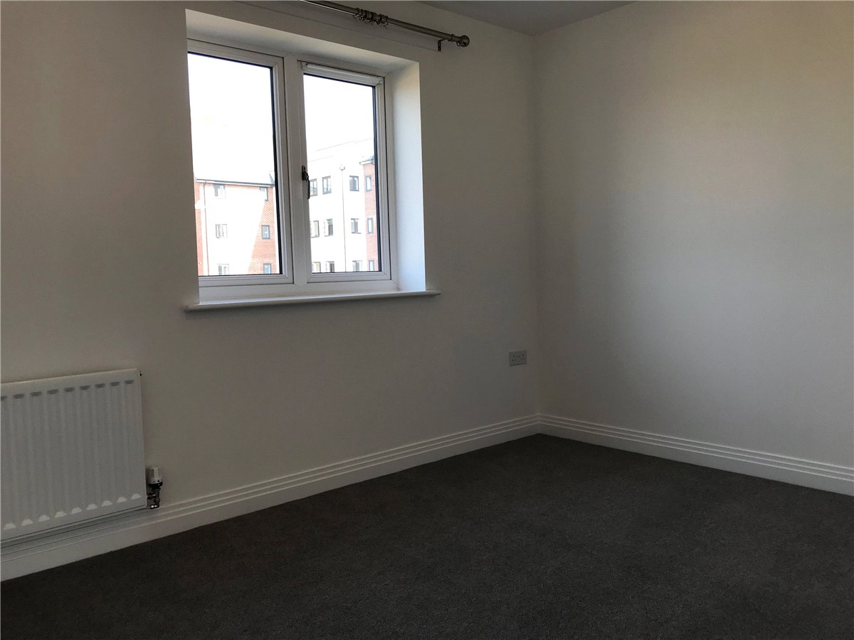 3 bedroom House, Butcher Crescent, Glebe Farm, MK17 - , Image 7