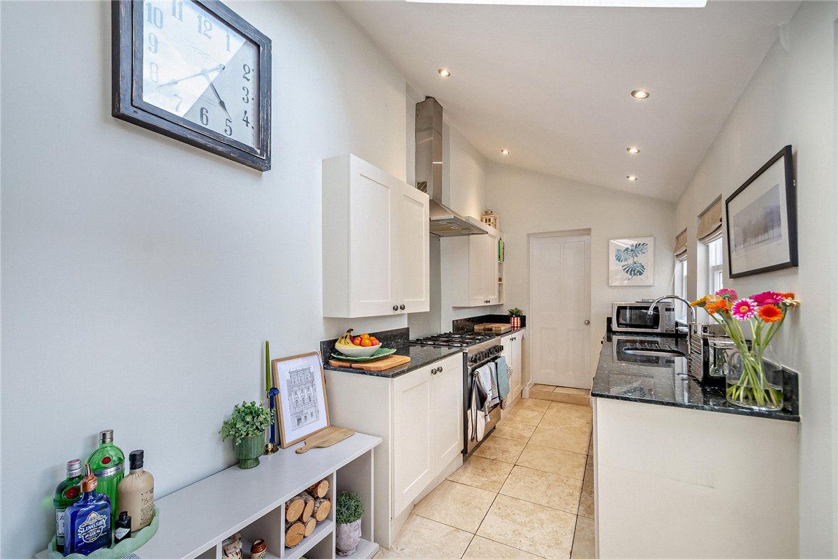 3 bedroom House, West End Avenue, Harrogate, HG2 - Sold, Image 2