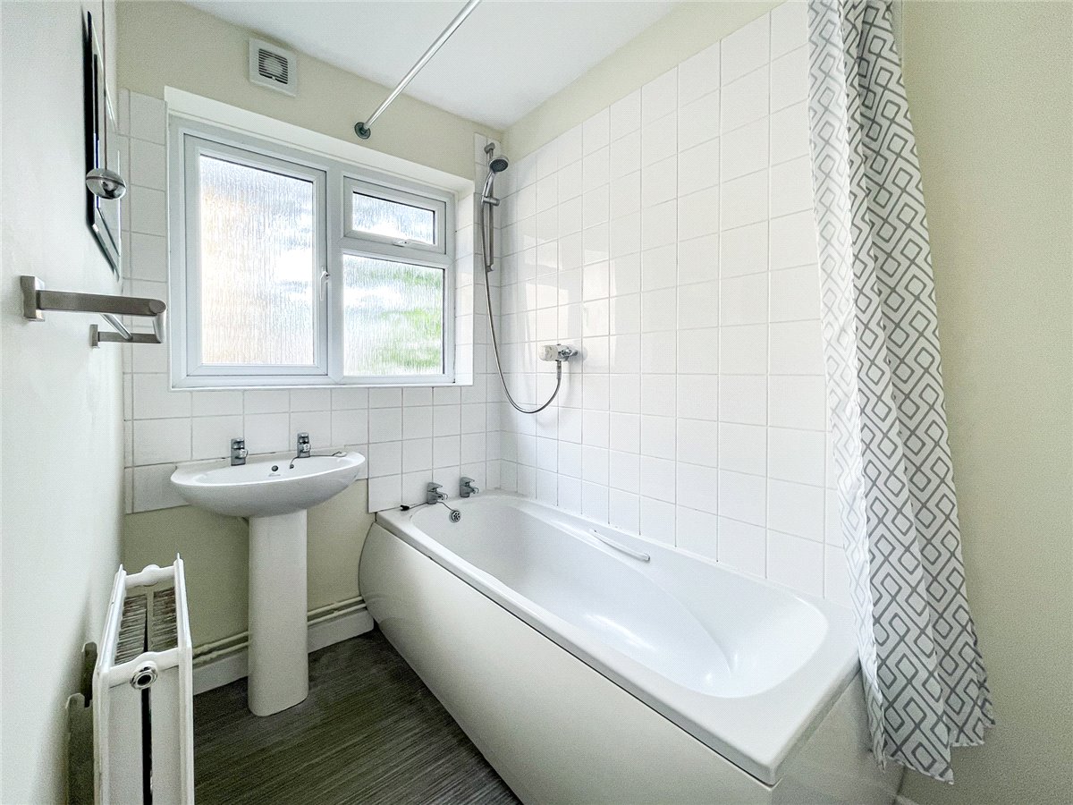 2 bedroom House, Pages Close, Histon, CB24 - , Image 10