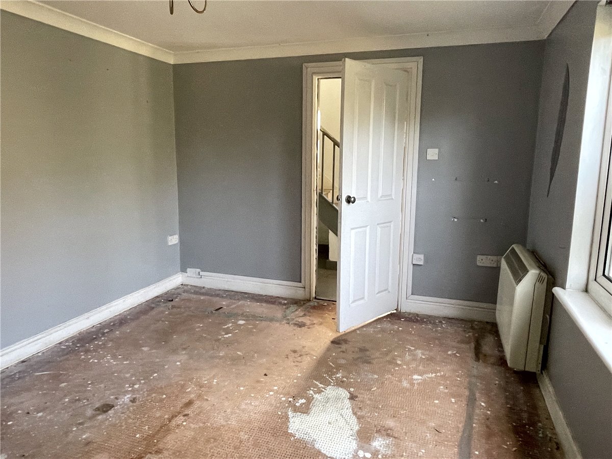 3 bedroom House, Bondfields, Woodborough, SN9 - Sold, Image 11