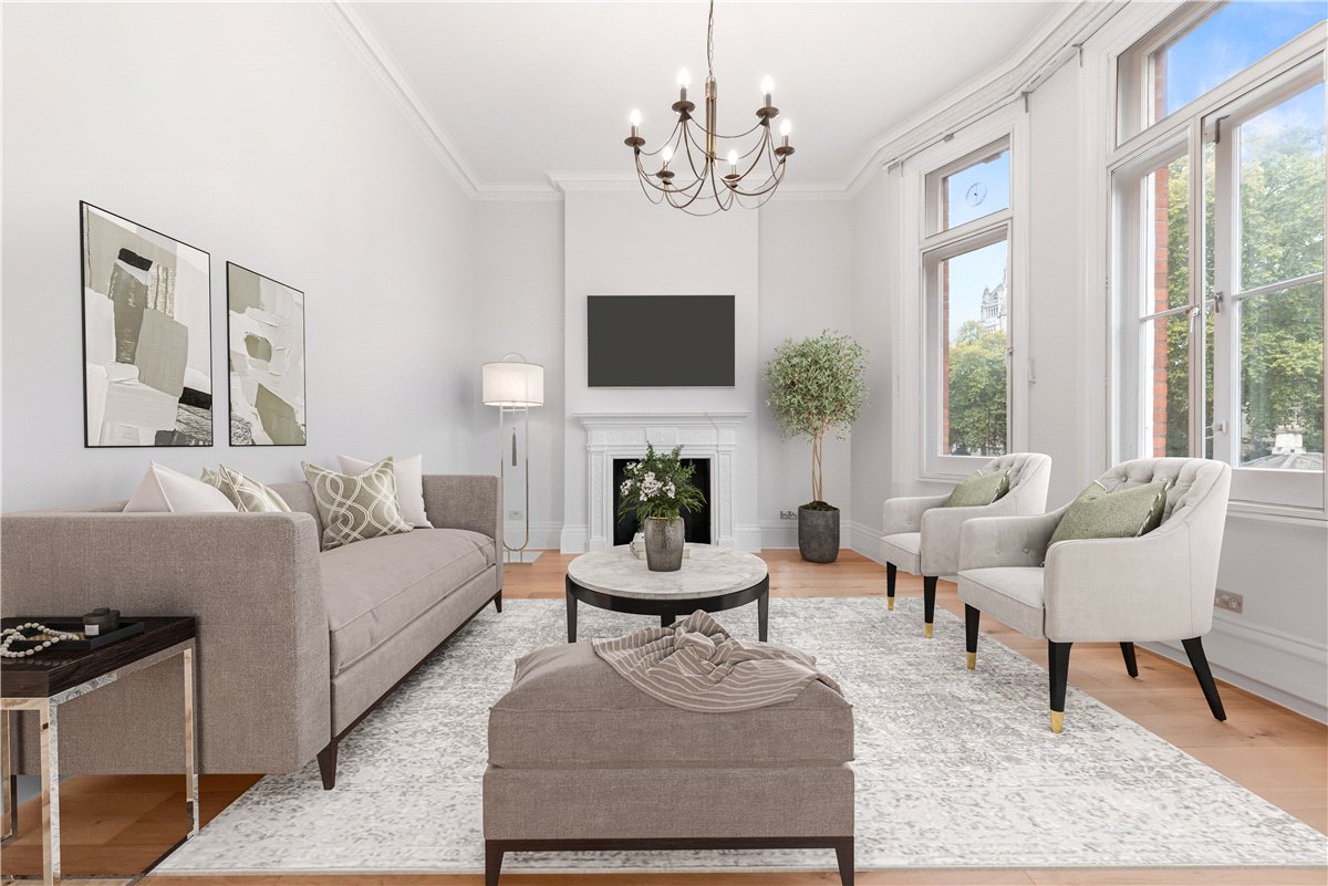 3 bedroom Maisonette, Egerton Gardens, Knightsbridge, SW3 - Available