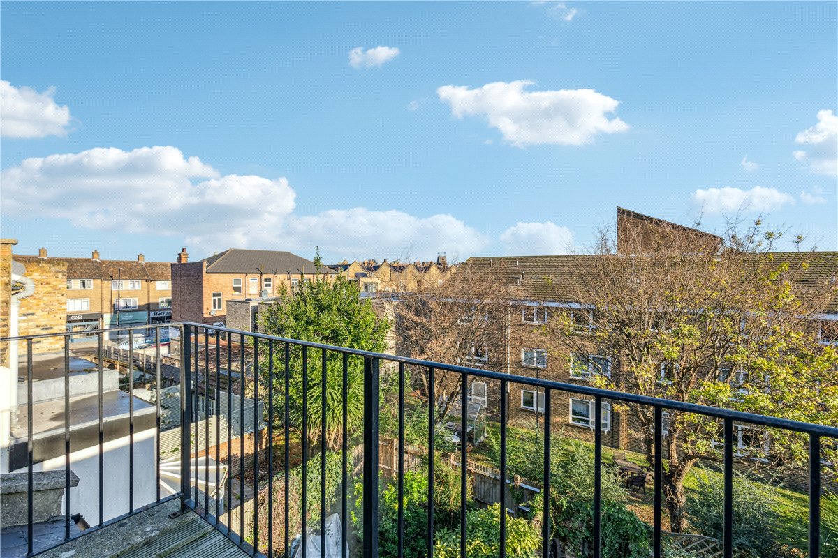 2 bedroom Flat, Auckland Road, London, SW11 - Let Agreed, Image 6