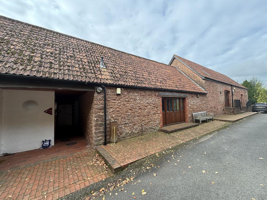 592 Sq Ft, Ford, Taunton, TA4 - Available