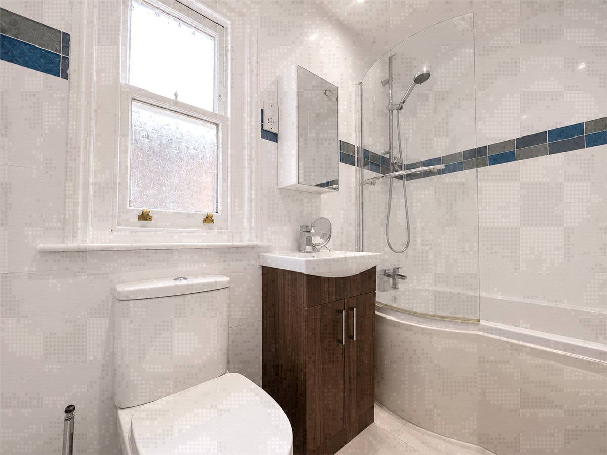 3 bedroom House, King Alfred Place, Winchester, SO23 - , Image 6