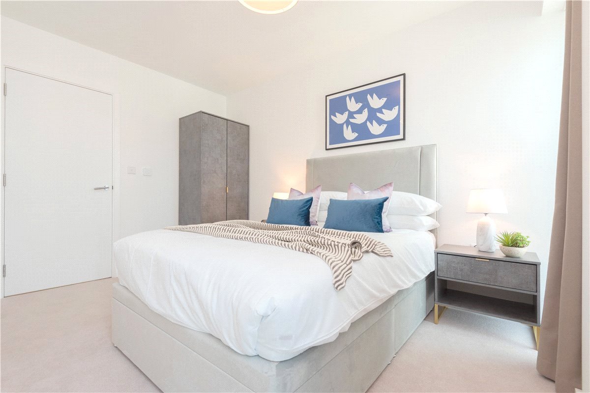 3 bedroom Flat, Heartwell Avenue, London, E16 - Let Agreed, Image 3