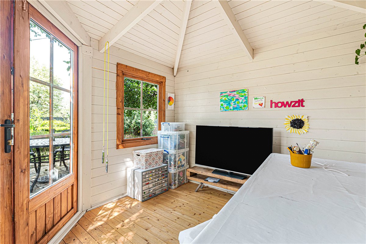 3 bedroom House, Oxford Road, Hampton Poyle, OX5 - Available, Image 23