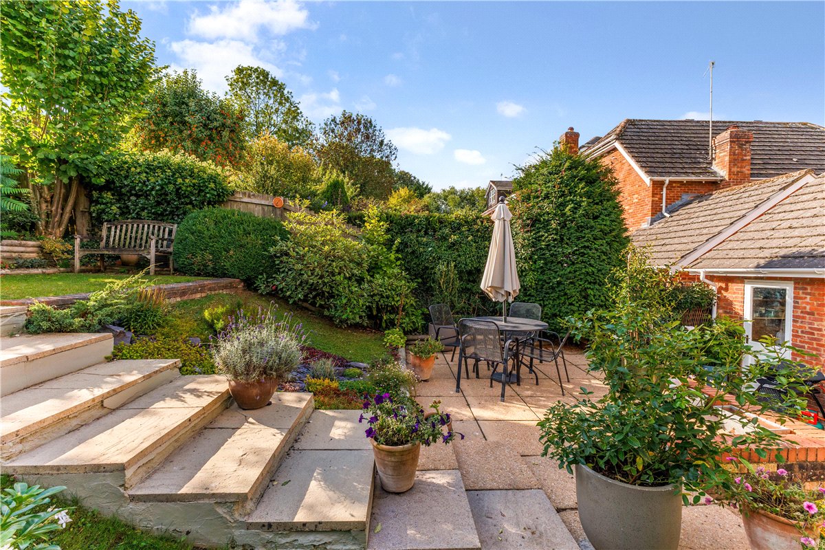 4 bedroom House, Chandlers Lane, Aldbourne, SN8 - Available, Image 2