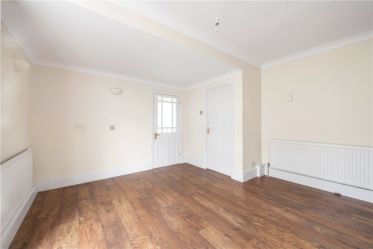 2 bedroom Bungalow, Yapton Lane, Walberton, BN18 - Available, Image 9