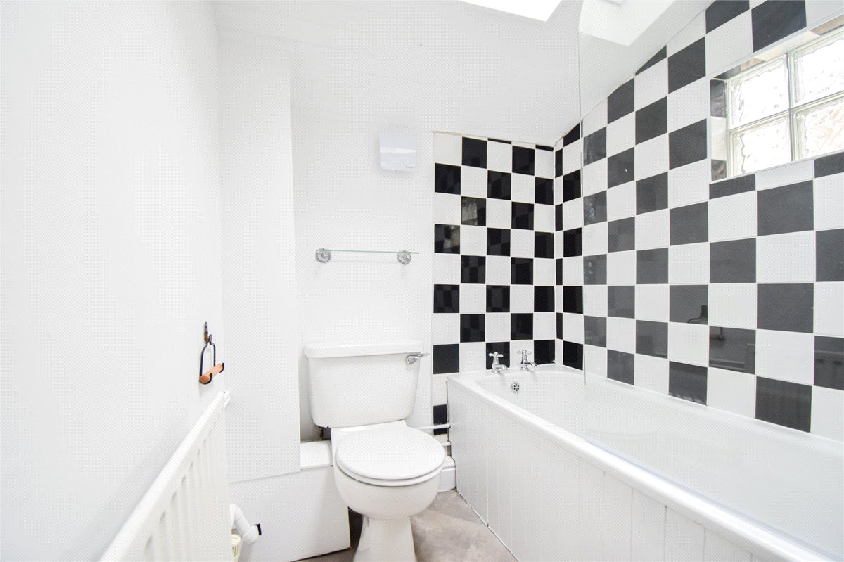 2 bedroom House, Newmarket Road, Cambridge, CB5 - , Image 5