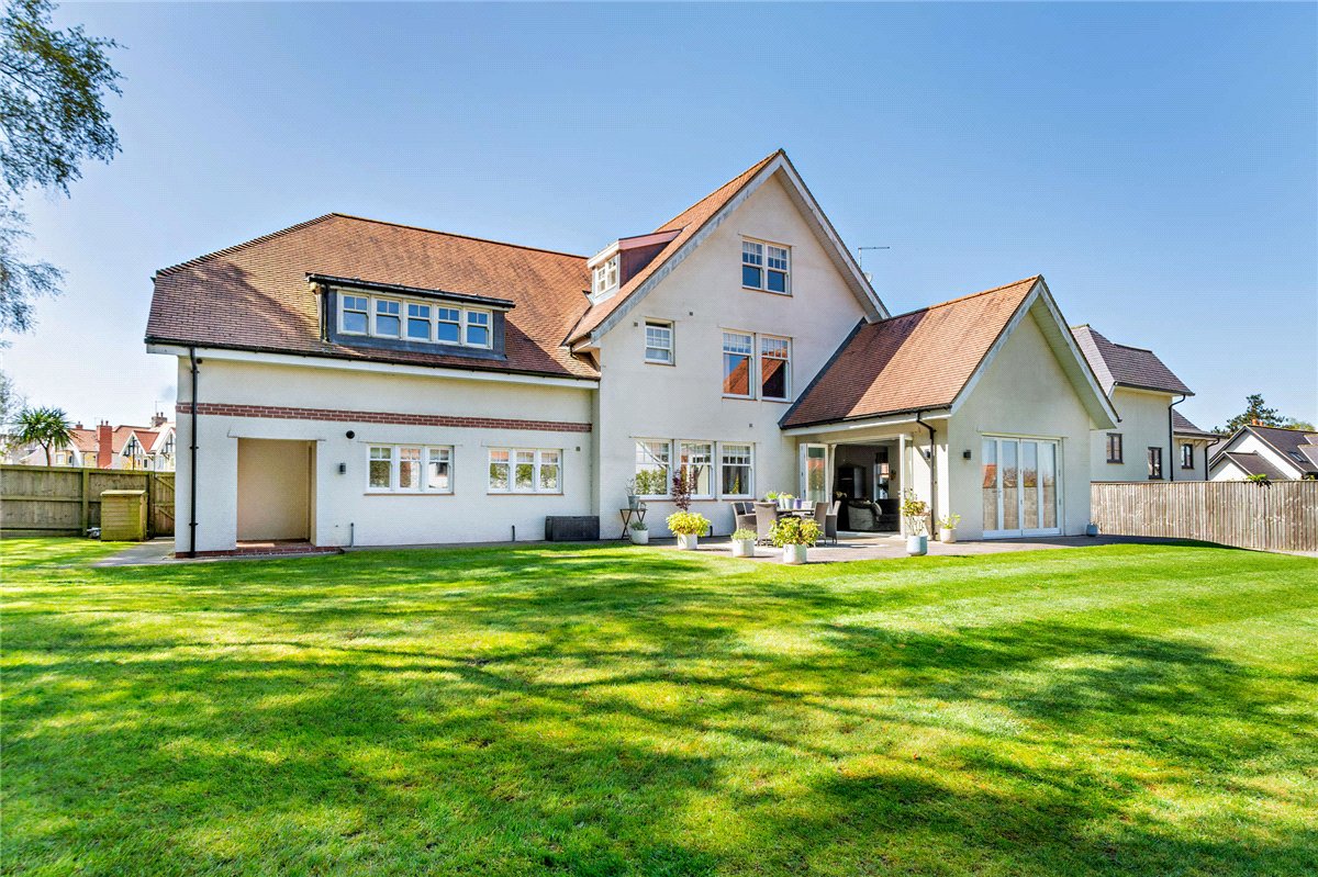5 bedroom House, Sussex Avenue, Harrogate, HG1 - Available, Image 16