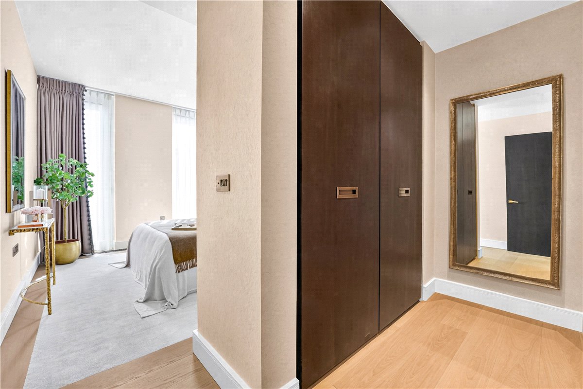 1 bedroom Flat, Brompton Road, Knightsbridge, SW3 - Available, Image 8