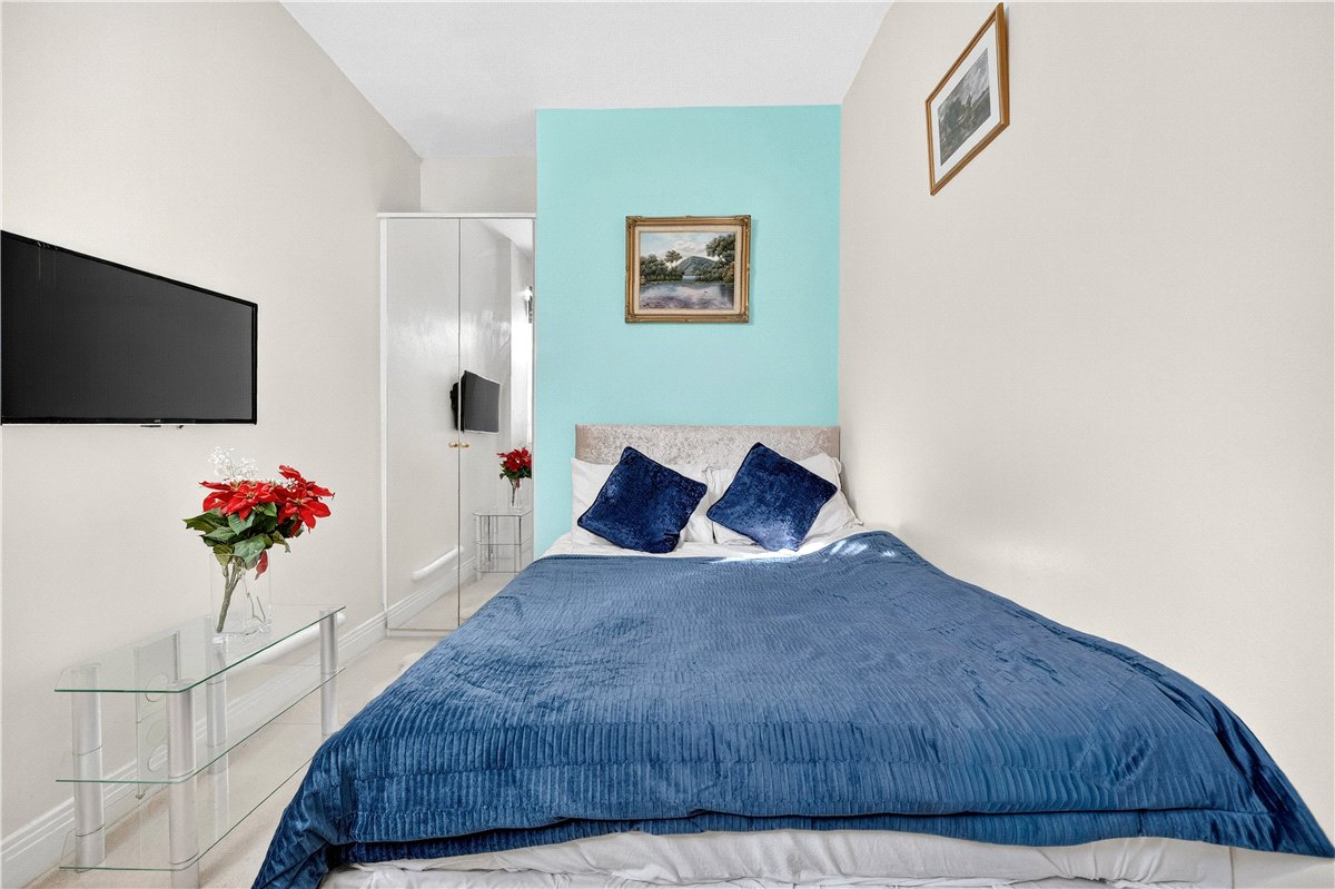 3 bedroom Flat, Hyde Park Place, London, W2 - Available, Image 14