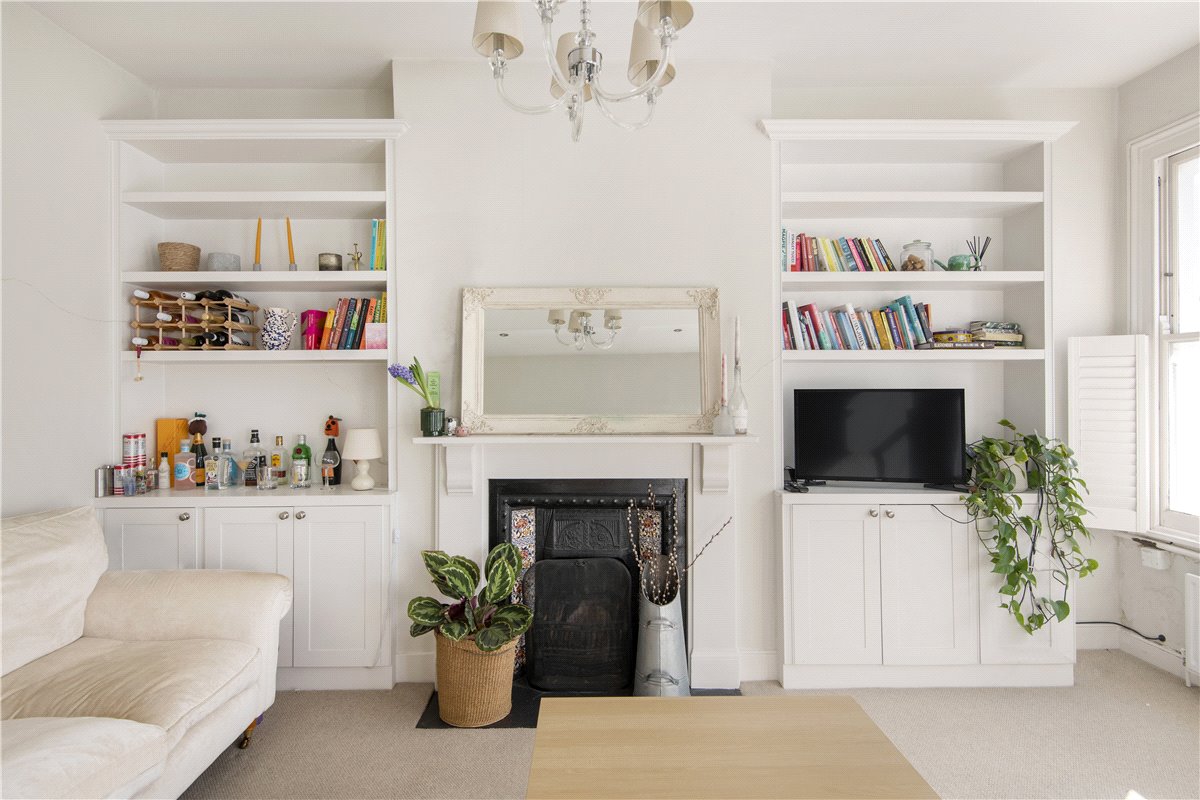 2 bedroom Maisonette, Fernside Road, London, SW12 - Sold, Image 2