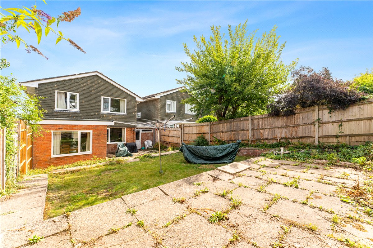 3 bedroom House, Winslade Road, Winchester, SO22 - Sold STC, Image 2