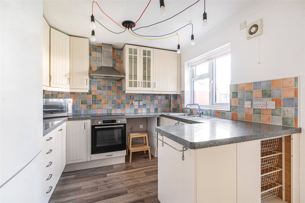 4 bedroom House, Brookside, Orwell, SG8 - Available, Image 3