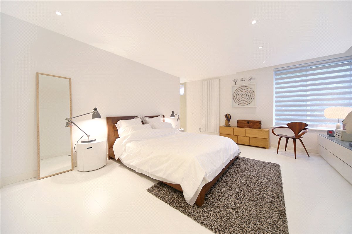 3 bedroom Flat, Alder Lodge, 73 Stevenage Road, SW6 - , Image 4