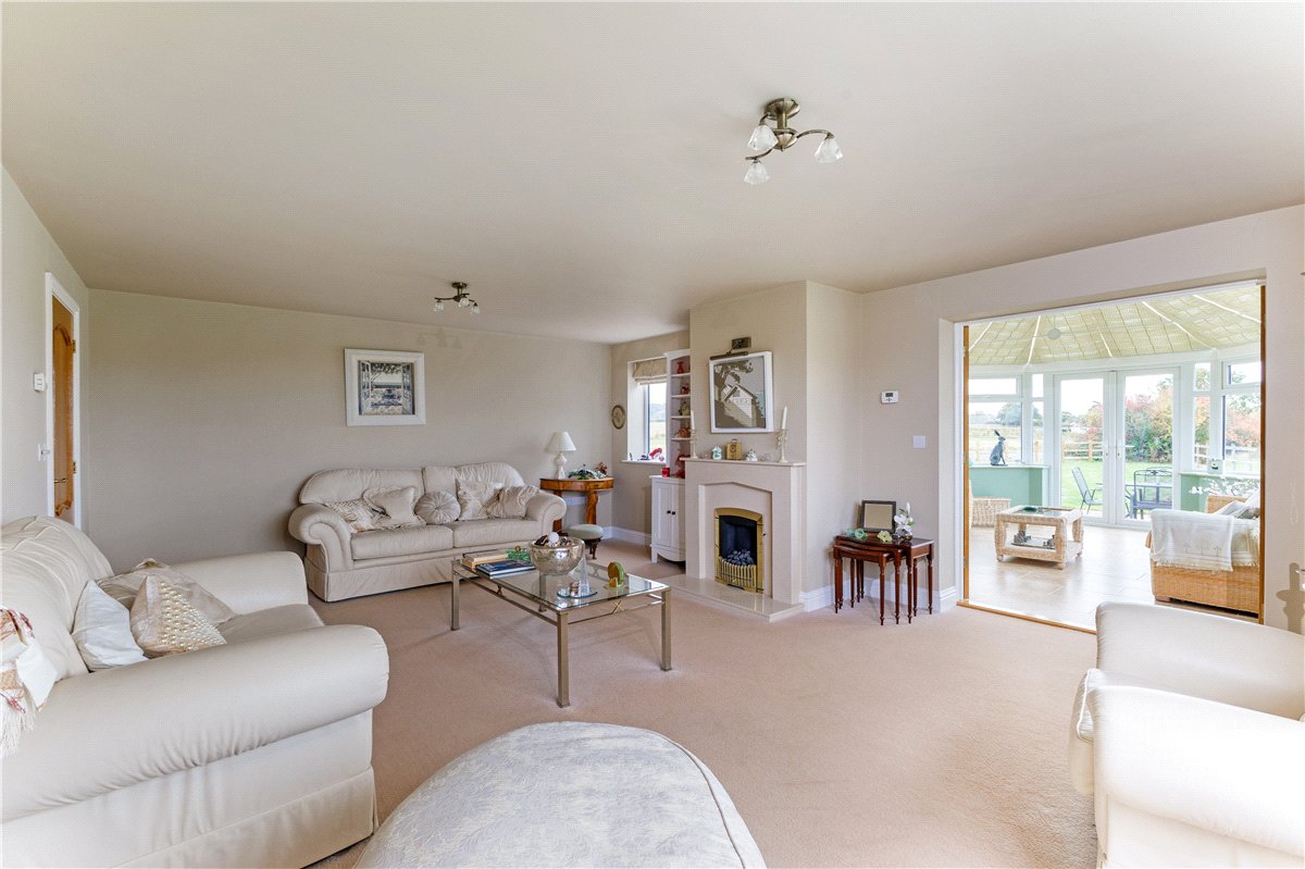 6 bedroom House, The Barton, Clyffe Pypard, SN4 - Available, Image 5