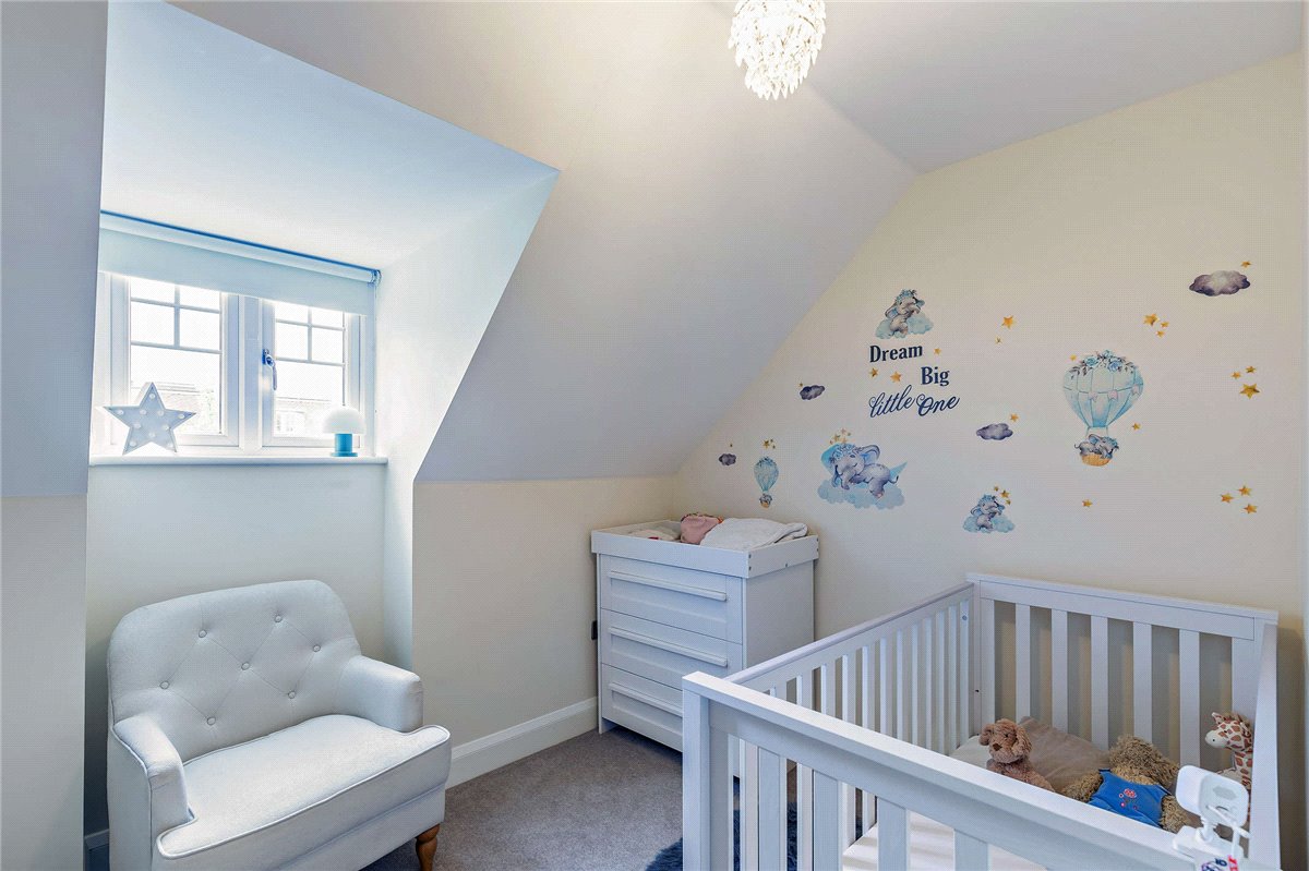 5 bedroom House, The Dolmans, Shaw, RG14 - Sold, Image 5