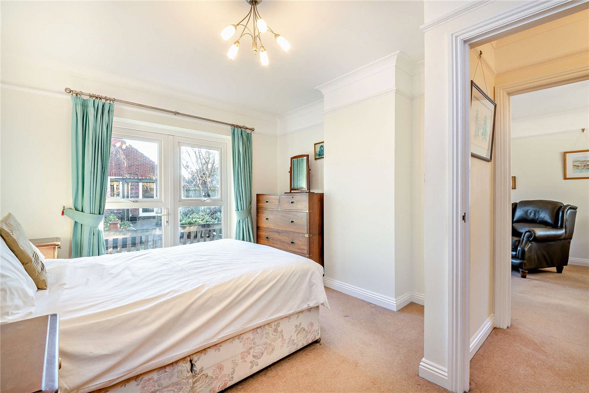 2 bedroom Bungalow, Enborne Road, Newbury, RG14 - Sold STC, Image 9