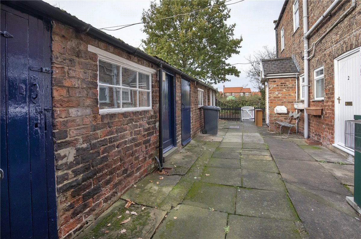 2 bedroom Cottage, Appleyard Cottages, Garmancarr Lane, YO8 - , Image 10