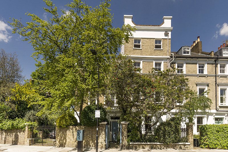 7 bedroom House, Ashchurch Terrace, Ravensourt Park, W12 - Sold