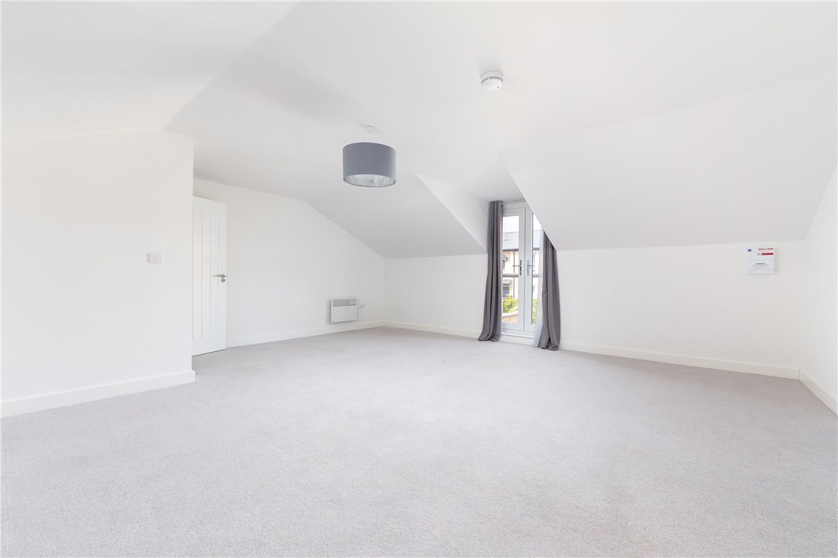 5 bedroom House, Fairways, Lansdown, BA1 - Sold, Image 2