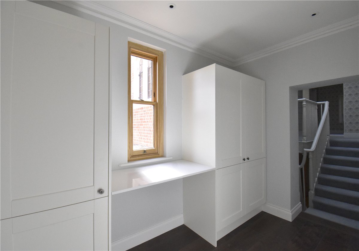 6 bedroom House, Newmarket Road, Kirtling, CB8 - , Image 27