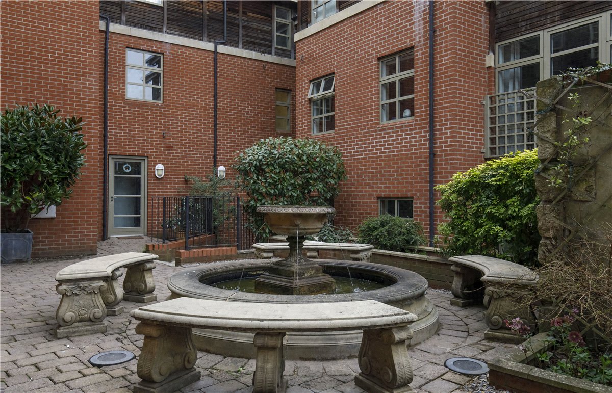 1 bedroom Flat, The Courtyard, St. Martins Lane, YO1 - Let Agreed, Image 2