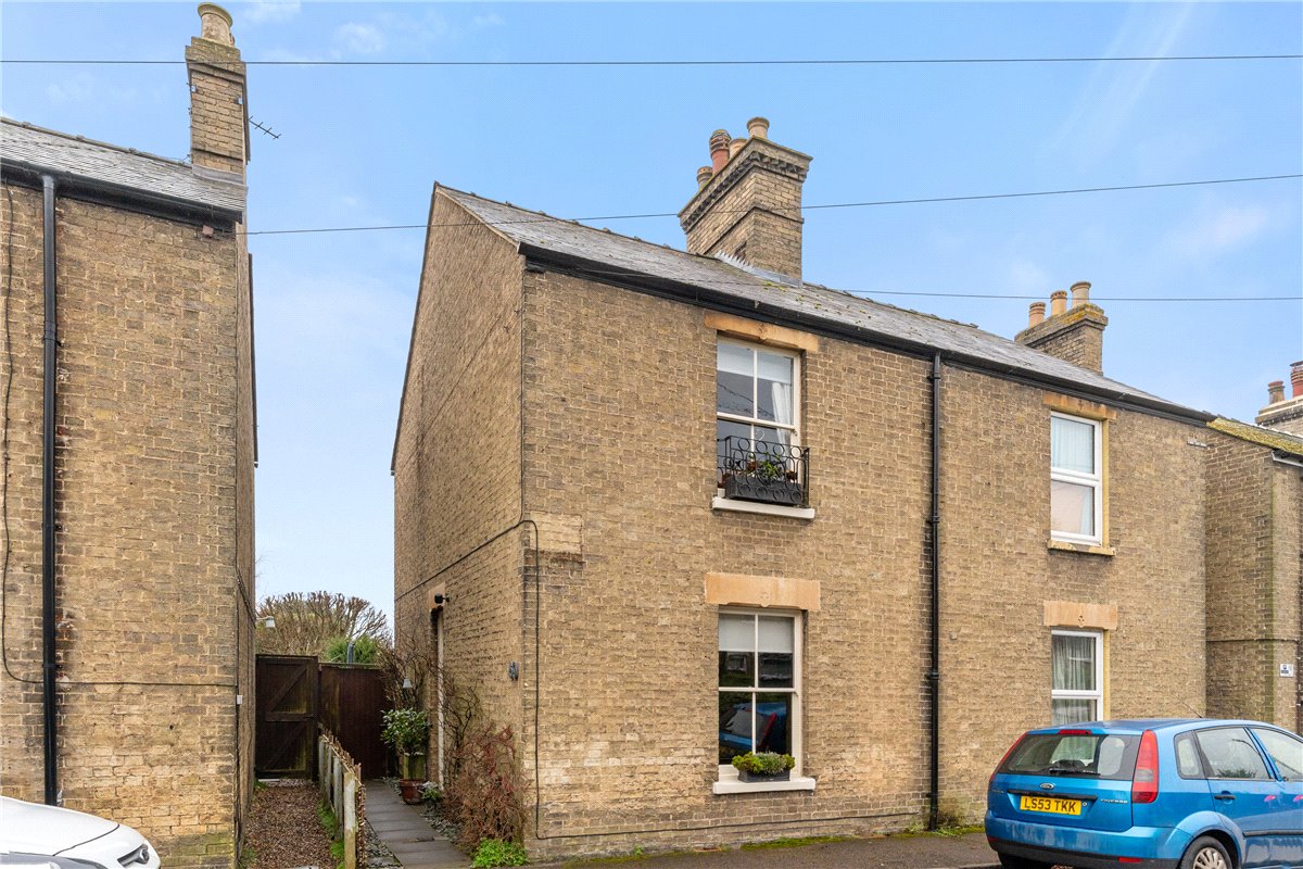 2 bedroom House, Selwyn Road, Cambridge, CB3 - Sold